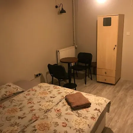 Vanilla Hotel 2*